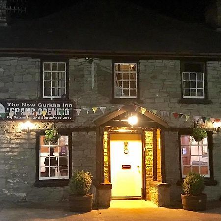 New Gurkha Inn Брекон Екстер'єр фото